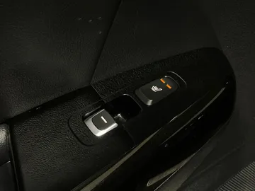 2017 Kia Sportage - image 32