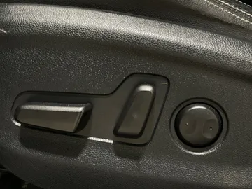 2017 Kia Sportage - image 19