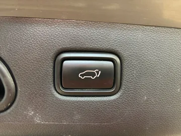 2022 Kia Sportage - image 23