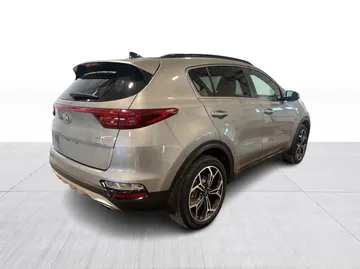 2022 Kia Sportage - image 15