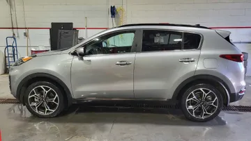 2022 Kia Sportage - image 6