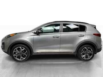 2022 Kia Sportage - image 11