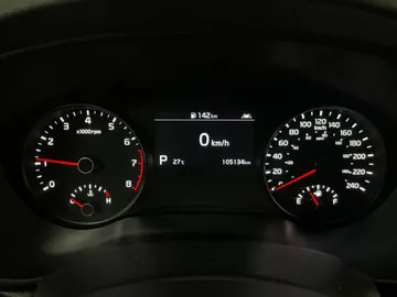 2022 Kia Sportage - image 19