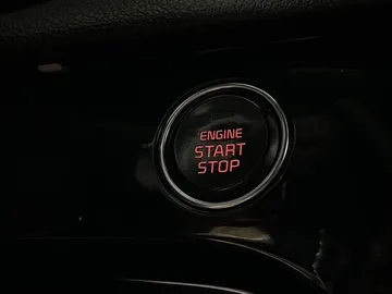 2022 Kia Sportage - image 33