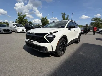2023 Kia Sportage - image 3