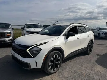 2023 Kia Sportage - image 3