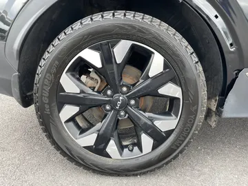 2024 Kia Sportage - image 12