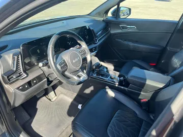 2024 Kia Sportage - image 6