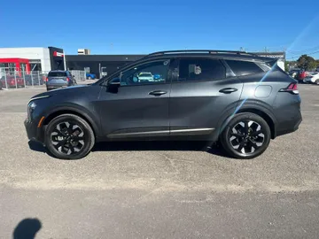 2024 Kia Sportage - image 3