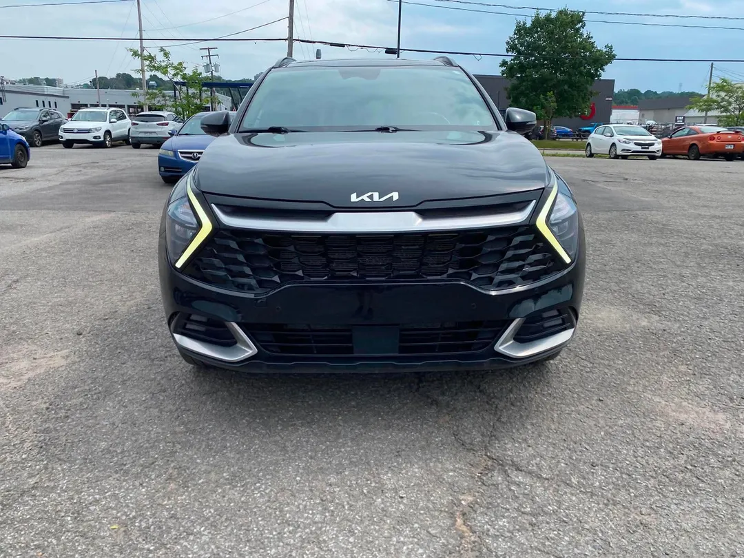 2023 Kia Sportage — photo 2