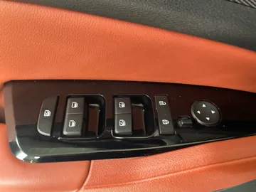 2023 Kia Sportage - image 29