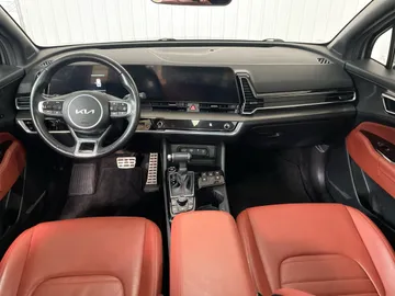 2023 Kia Sportage - image 4