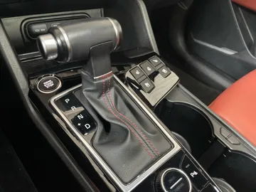 2023 Kia Sportage - image 35