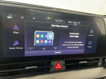 2023 Kia Sportage - image 32