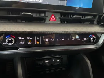 2023 Kia Sportage - image 27