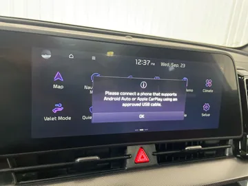 2023 Kia Sportage - image 8