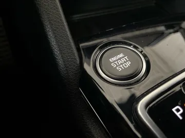 2023 Kia Sportage - image 28