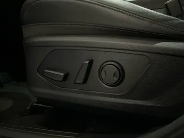2023 Kia Sportage - image 20