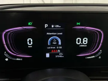 2023 Kia Sportage - image 18