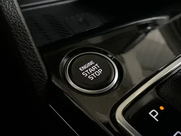 2023 Kia Sportage - image 25