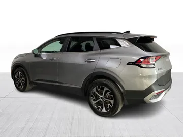 2023 Kia Sportage - image 12