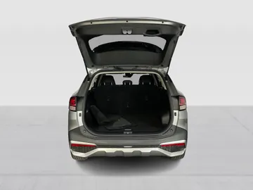 2023 Kia Sportage - image 14