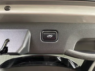 2024 Kia Sportage - image 24
