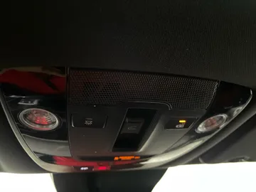 2024 Kia Sportage - image 17