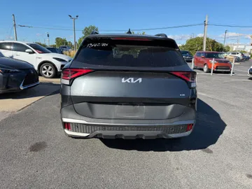 2023 Kia Sportage - image 6