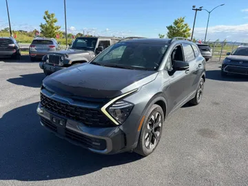2023 Kia Sportage - image 3