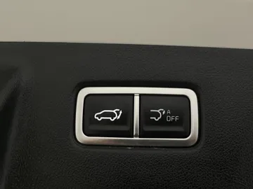 2025 Kia Sorento Hybrid - image 21