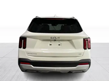 2025 Kia Sorento Hybrid - image 12