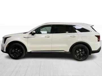 2025 Kia Sorento Hybrid - image 10