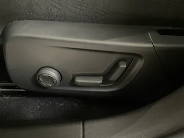 2022 Polestar 2 - image 20
