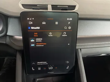 2022 Polestar 2 - image 33
