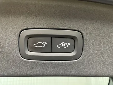 2022 Polestar 2 - image 22