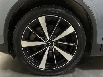 2022 Polestar 2 - image 7