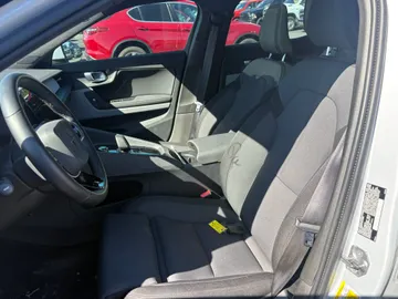 2022 Polestar 2 - image 8