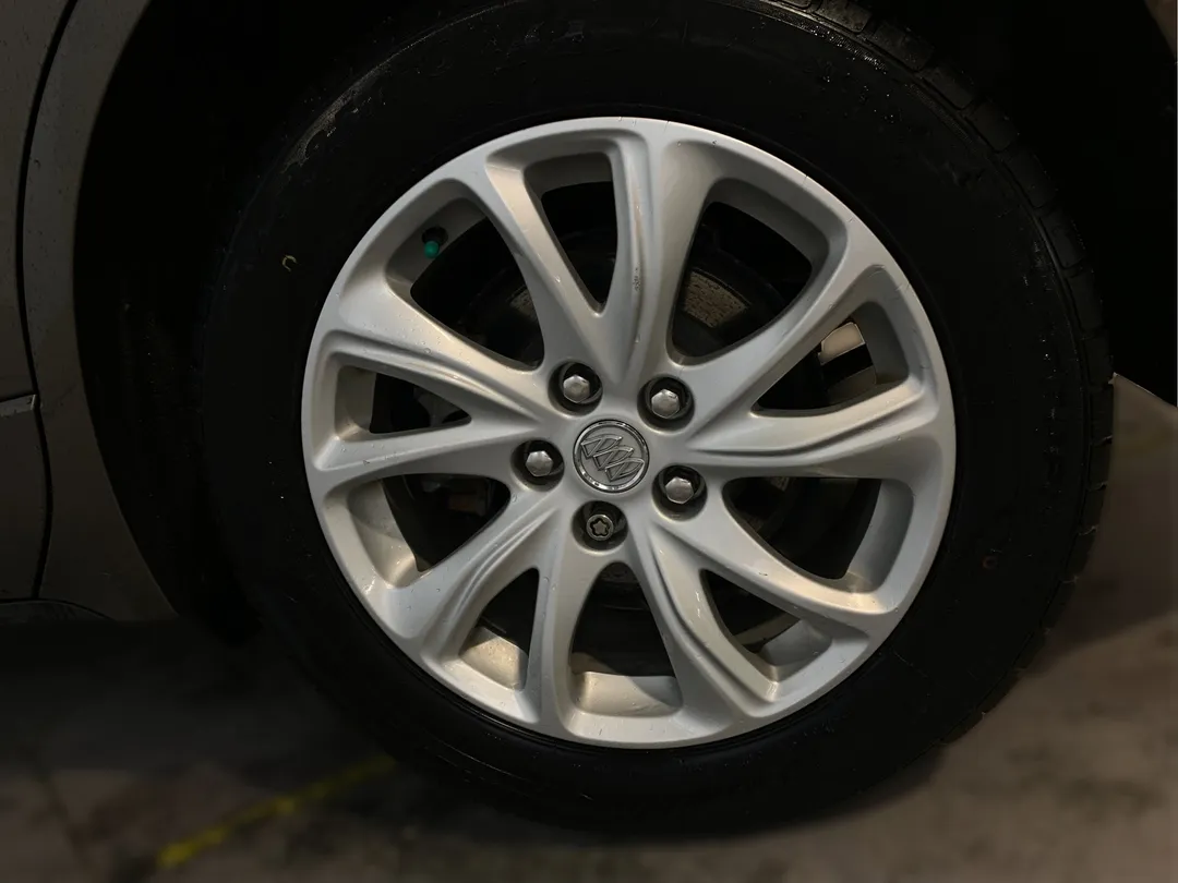 2019 Buick Envision — photo 5