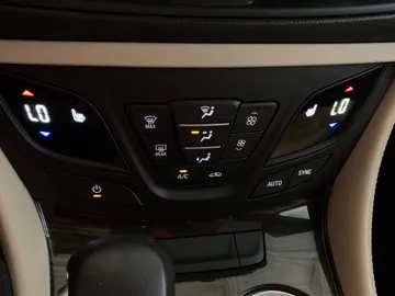 2019 Buick Envision - image 22