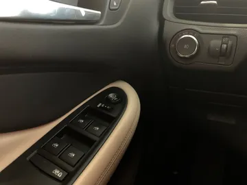 2019 Buick Envision - image 24