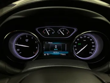 2019 Buick Envision - image 18