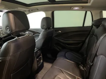 2019 Buick Envision - image 15