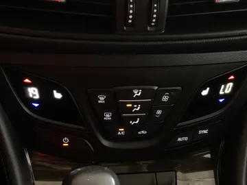 2019 Buick Envision - image 24