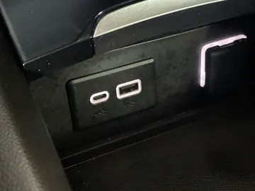 2021 Buick Envision - image 30