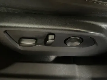 2021 Buick Envision - image 19
