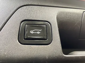 2021 Buick Envision - image 21