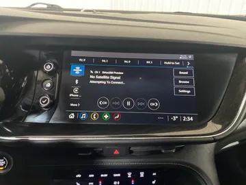 2021 Buick Envision - image 32