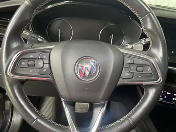 2022 Buick Envision - image 17