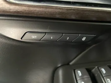 2022 Buick Envision - image 22